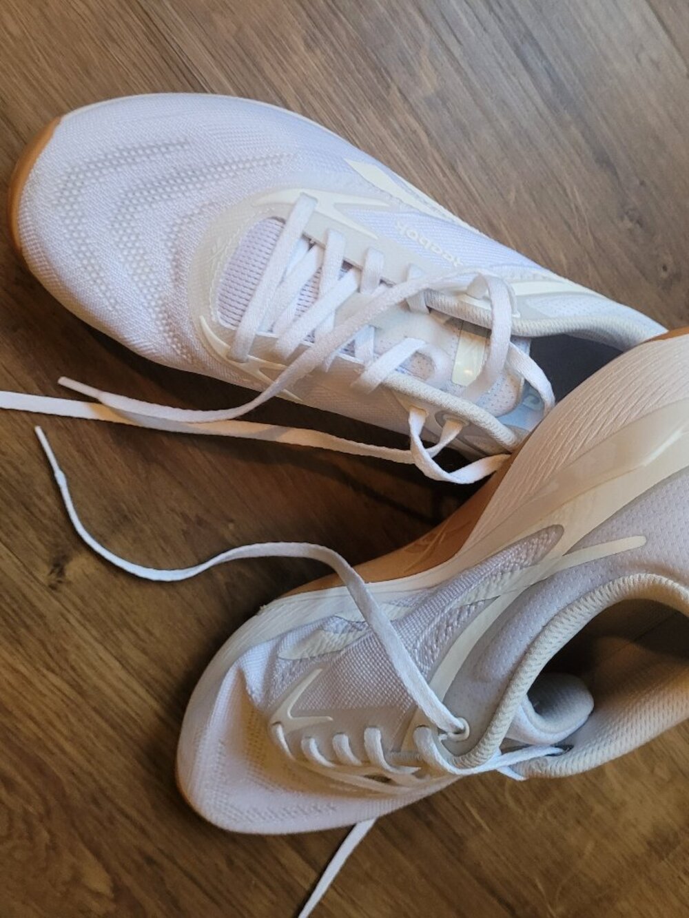 Reebok  womens nano X5 trainers  sz 10 1/2